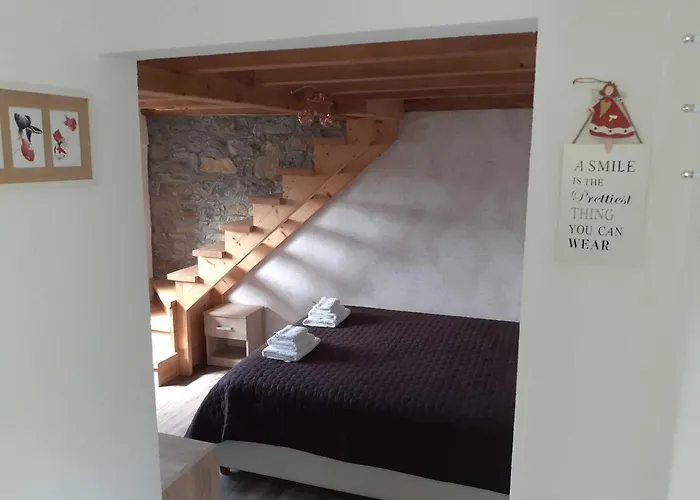 Secluded Authentic With Terrace - With Terrace Apartmán Portorož